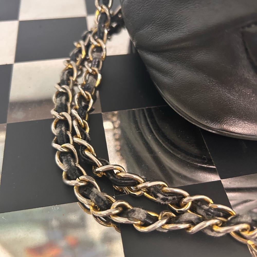 SOLD Chanel Black Leather BUCKET🔥 Bag Needs Leather Strap replacement - Picture 10 of 12